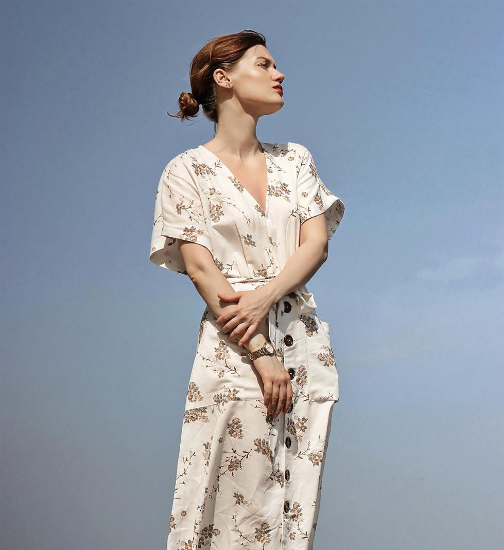 In the heart of London’s creative scene, Chelsea Peers has emerged as a modern lifestyle brand that blurs the line between comfort and luxury. Known for its signature loungewear, nightwear, and sustainable collections, the brand celebrates individuality and mindful living through thoughtfully designed pieces. Chelsea Peers is more than just fashion—it’s a feeling. With inclusive sizing, ethically sourced materials, and timeless prints that evoke both playfulness and sophistication, the brand reimagines what it means to feel good, look good, and live consciously.